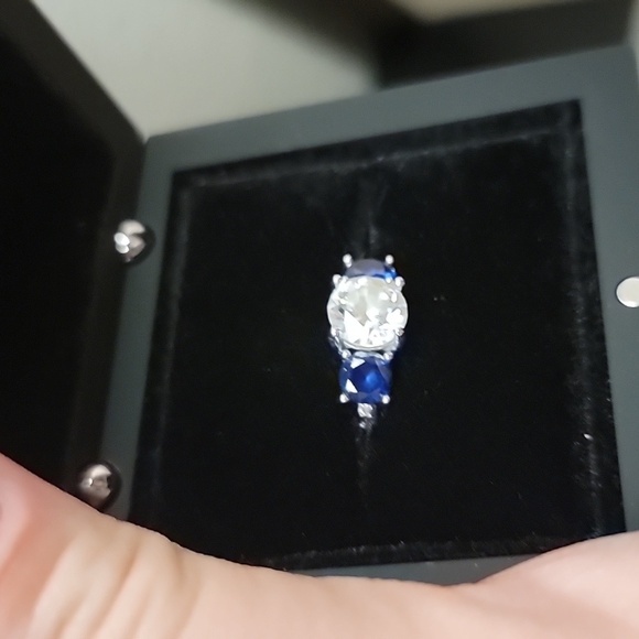 Diamond Nexus 3 Stone Accented Sapphire 14K Size 7 - Picture 7 of 16